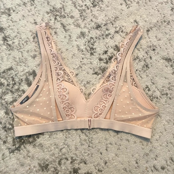 Aerie pink lace floral bralette - Picture 2 of 5